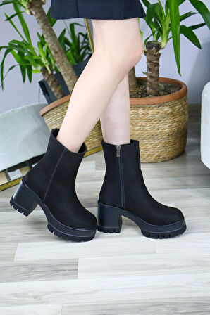 Kadın Leysi 8 Cm Platformlu Topuklu Fermuarlı Bot  Siyah Süet