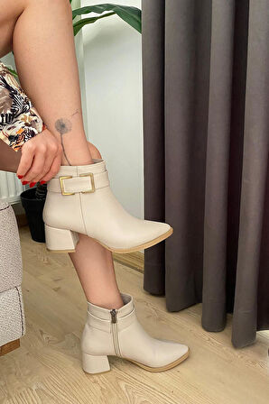 Kadın York Krem Cilt Kare Toka ( 6 cm ) Topuklu Sivri Burun Bot