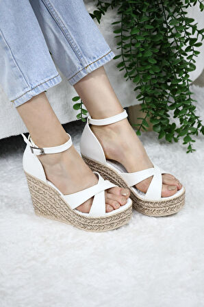 Kadın Çapraz Bantlı Dolgu Topuklu (11cm) Ayakkabı Rahat Yüksek Topuklu 700  Beyaz