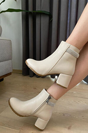 Kadın Trend Krem Arkadan Taşlı ( 6 cm ) Topuklu Oval Burun Bot
