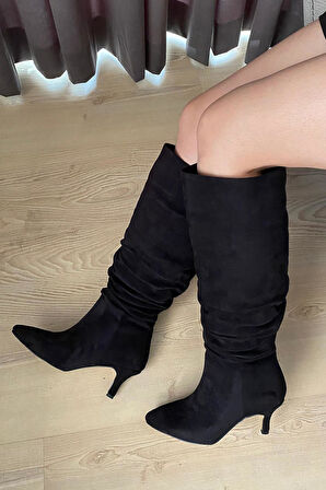 Kadın Tamara Siyah Süet Körüklü Sivri Burun Çivi Topuk Çizme