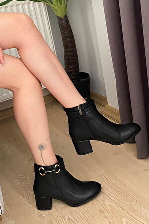 Kadın Hana Siyah Cilt Uzun Toka ( 6 cm ) Topuklu Oval Burun Bot