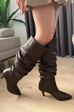 Kadın Tamara Kahverengi Körüklü Sivri Burun Çivi Topuk Çizme