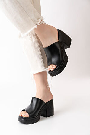 Kadın Siyah Ortopedik İç Taban Topuklu Terlik (9CM)  Siyah