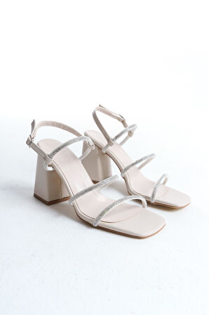 Kadın Eliza Krem Cilt 9 cm Kalın Topuklu Taş Detaylı Aykkabı