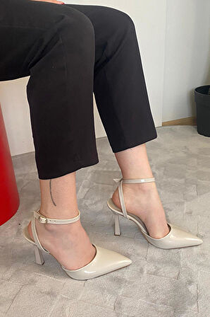 Kadın Persi Krem Rugan Bilekten Bağlamalı 10 cm İnce Topuklu Ayakkabı