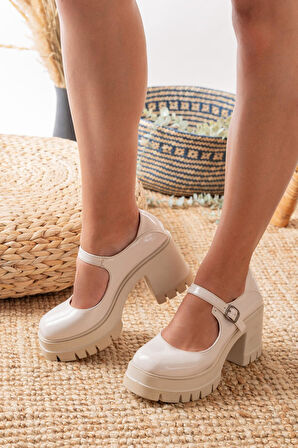 Kadın Tek Baletli Loafer Model  Topuklu Ayakkabı  krem