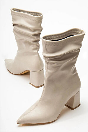 Kadın Nomire Bej Deri Büzgülü Sivri Burun Kalın Topuklu Bot