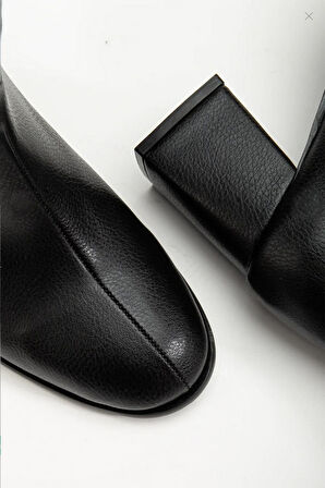 Kadın Marta Siyah Kalın Topuklu Yumurta  Burun Fermuarlı Bot