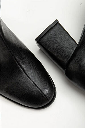 Kadın Marta Siyah Kalın Topuklu Yumurta  Burun Fermuarlı Bot