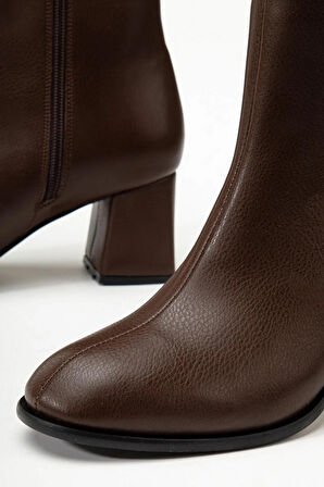 Kadın Marta Kahverengi Kalın Topuklu Yumurta  Burun Fermuarlı Bot