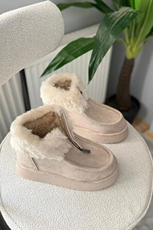 Kadın İmpera Bej Süet Kürklü Fermuarlı 4 cm Kalın Tabanlı Kısa Bot