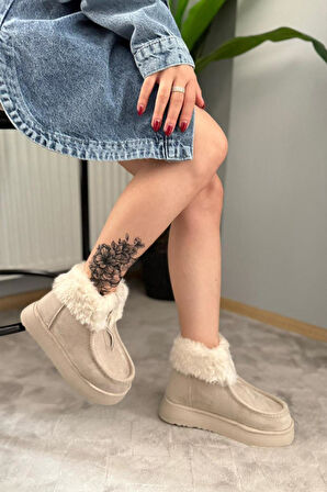 Kadın İmpera Bej Süet Kürklü Fermuarlı 4 cm Kalın Tabanlı Kısa Bot