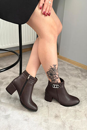 Kadın Hana Kahverengi Taşlı Tokalı ( 6 cm ) Topuklu Oval Burun Bot