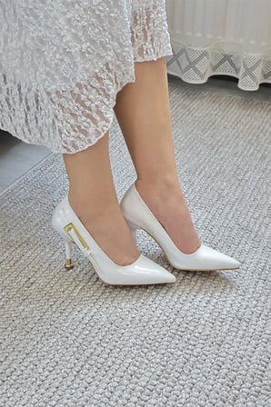 Kadın Jenny Beyaz Rugan Stiletto Topuklu Ayakkabı  