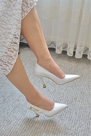 Kadın Jenny Beyaz Rugan Stiletto Topuklu Ayakkabı  