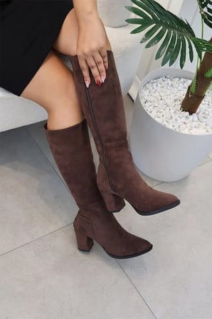 Kadın Lamor Kahve Süet 7 Cm Topuklu Yandan Fermuarlı Diz Altı Çizme 400  