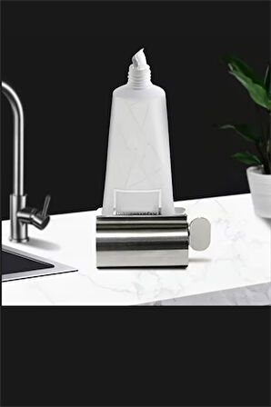 Paslanmaz Çelik Diş Macunu Sıkacağı – Manuel, Güç Gerektirmeyen Diş Macunu Dağıtıcı | Dayanıklı Metal Tasarım, Etkili Dağılım | Şık Metalik Yüzey (1 Adet)