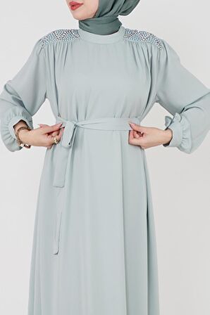 Omuzu İşlemeli Beli Kuşaklı Tesettür Elbise-Mint Yeşili
