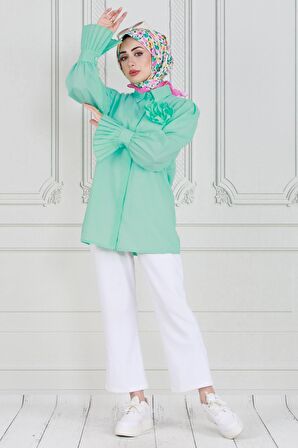 Gül Broşlu Kolu Fırfırlı Tunik-Yeşil