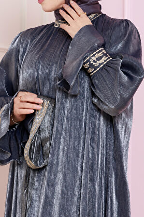 Kolu Volanlı Nakış Detaylı Abiye-Lacivert