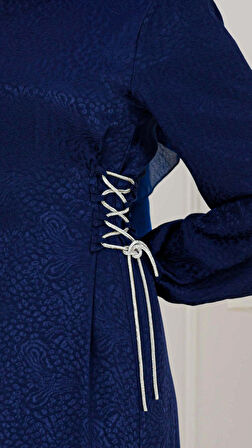 Buse Yanı Bağcıklı Saten Abiye-Lacivert