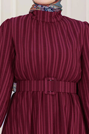 Kolu Volanlı Kemerli Henna Elbise-Bordo