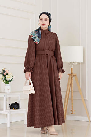 Kolu Volanlı Kemerli Henna Elbise-Kahverengi