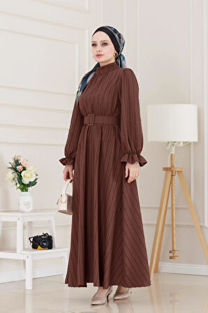 Kolu Volanlı Kemerli Henna Elbise-Kahverengi