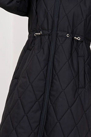 Yakası Kürklü Capitone Mont-SİYAH