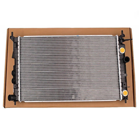 Opel Astra F 1.6 Benzinli Otomatik Motor Su Radyatörü Behr 