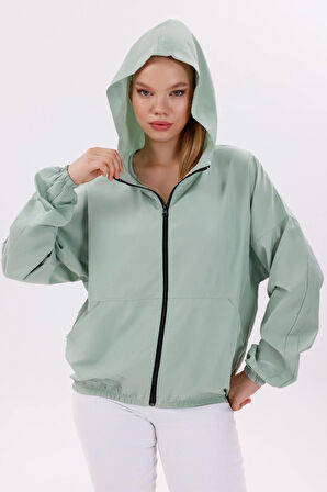 Kadın Kapüşonlu Su Ve Rüzgar Geçirmez Oversize Yağmurluk - Rüzgarlık