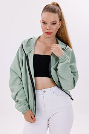 Kadın Kapüşonlu Su Ve Rüzgar Geçirmez Oversize Yağmurluk - Rüzgarlık