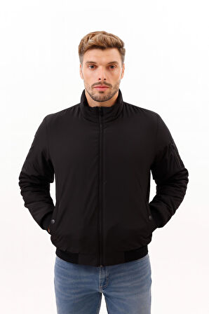 Erkek Astarlı Dik Yaka Mevsimlik Su Ve Rüzgar Geçirmez Mont