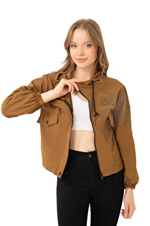 Kadın Su Geçirmez Ve Rüzgara Dayanıklı Kapüşonlu Çıt Çıtlı Mevsimlik Yağmurluk