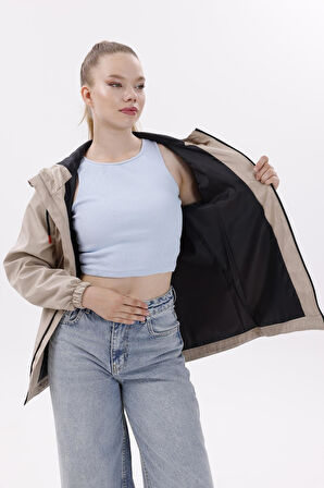 Kadın Su Geçirmez Ve Rüzgara Dayanıklı Astarlı Kapüşonlu Yağmurluk - Rüzgarlık