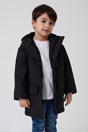 Erkek Çocuk Kürklü Su Ve Rüzgar Geçirmez Kapüşonlu 3 Kışlık Mont & Kaban & Parka