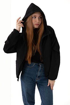 Spor Kadın Taba Kapüşonlu Su ve Rüzgar Geçirmez Cepli İçi Astarlı Oversize Mevsimlik Yağmurluk