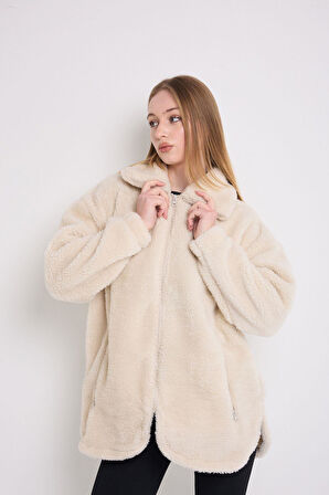 Spor Kadın Ekru Peluş Rüzgar Geçirmez Welsoft Çift Cepli  Mont Kaban