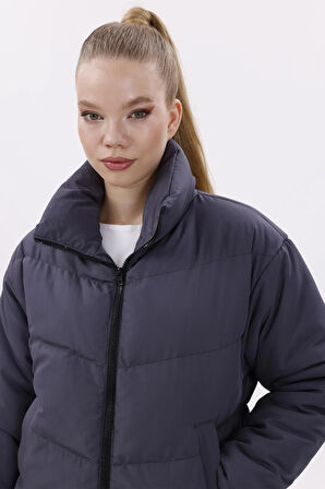 Kadın Dolgulu Puffer Mont - Yüksek Yaka, Suya dayanıklı