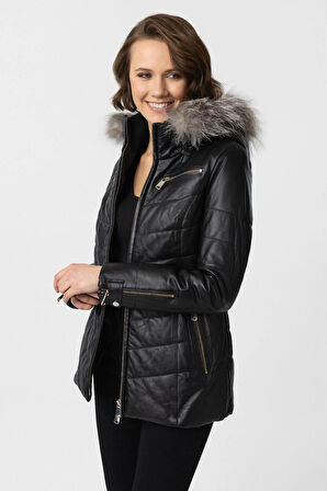 Siyah Serena Çıkabilir Kenarı Kürk Kapüşonlu İzolinli Fermuarlı Dar Kesim Kadın Hakiki Deri Kaban