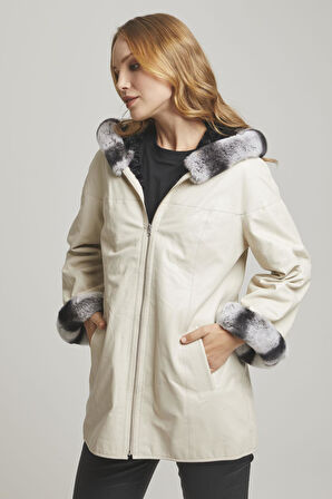 Bej Perla Geniş Kesim İçi Kumaş Çift taraflı Kapüşon ve Kol ağzı Kürklü Kadın Hakiki Deri Kaban