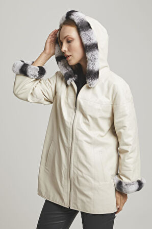 Bej Perla Geniş Kesim İçi Kumaş Çift taraflı Kapüşon ve Kol ağzı Kürklü Kadın Hakiki Deri Kaban