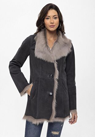 Gri Alaina Düğmeli Önden Açık Salaş Kesim Hafif Kadın Hakiki Kürk Kaban