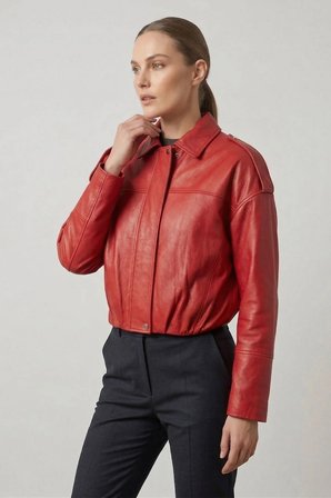 Narçiçeği Hakiki Deri Oversize Crop Kemerli Omuz Apolet Detaylı Kadın Ceket