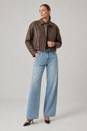 Kahverengi Hakiki Deri Oversize Crop Kemerli Omuz Apolet Detaylı Kadın Ceket