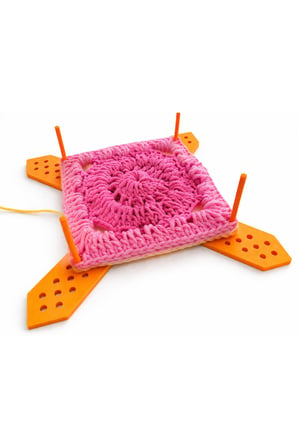Besing Örgü Kare Sabitleyici Bloklama Aparatı 18x18 cm