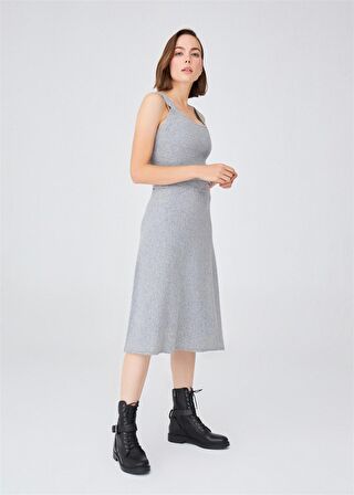 Peraluna Kloş Kesim Kaşmir Karışım Diz Altı Triko Etek Gri Melanj