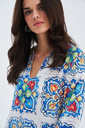 Peraluna RIA CAFTAN Çini Desenli 123 CM Derin Yırtmaçlı Saten Kadın Kaftan Çok Renkli