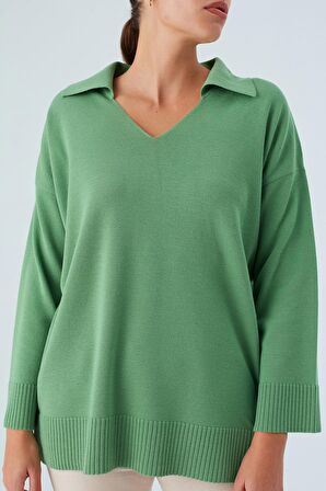 Peraluna Polo V Yaka Bol Kesim Kadın Triko Kazak Yeşil